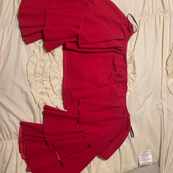 Red Ruffled Crop Top - Picture 3 of 3